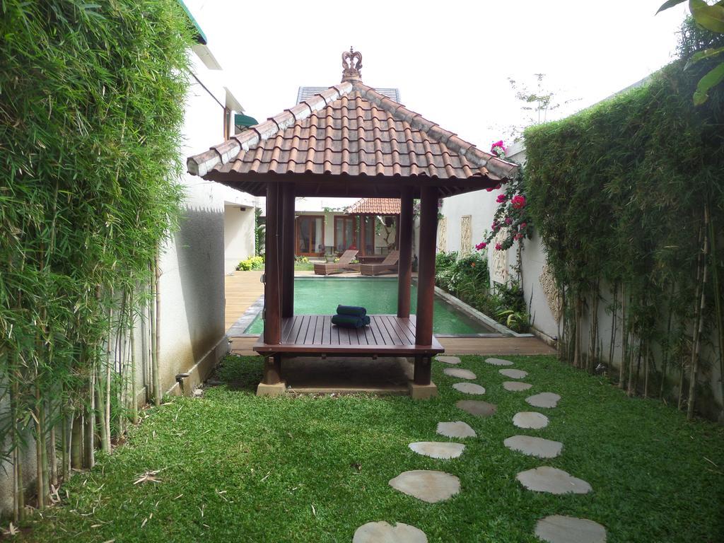 Royal Majesty Villas Kuta Lombok Esterno foto