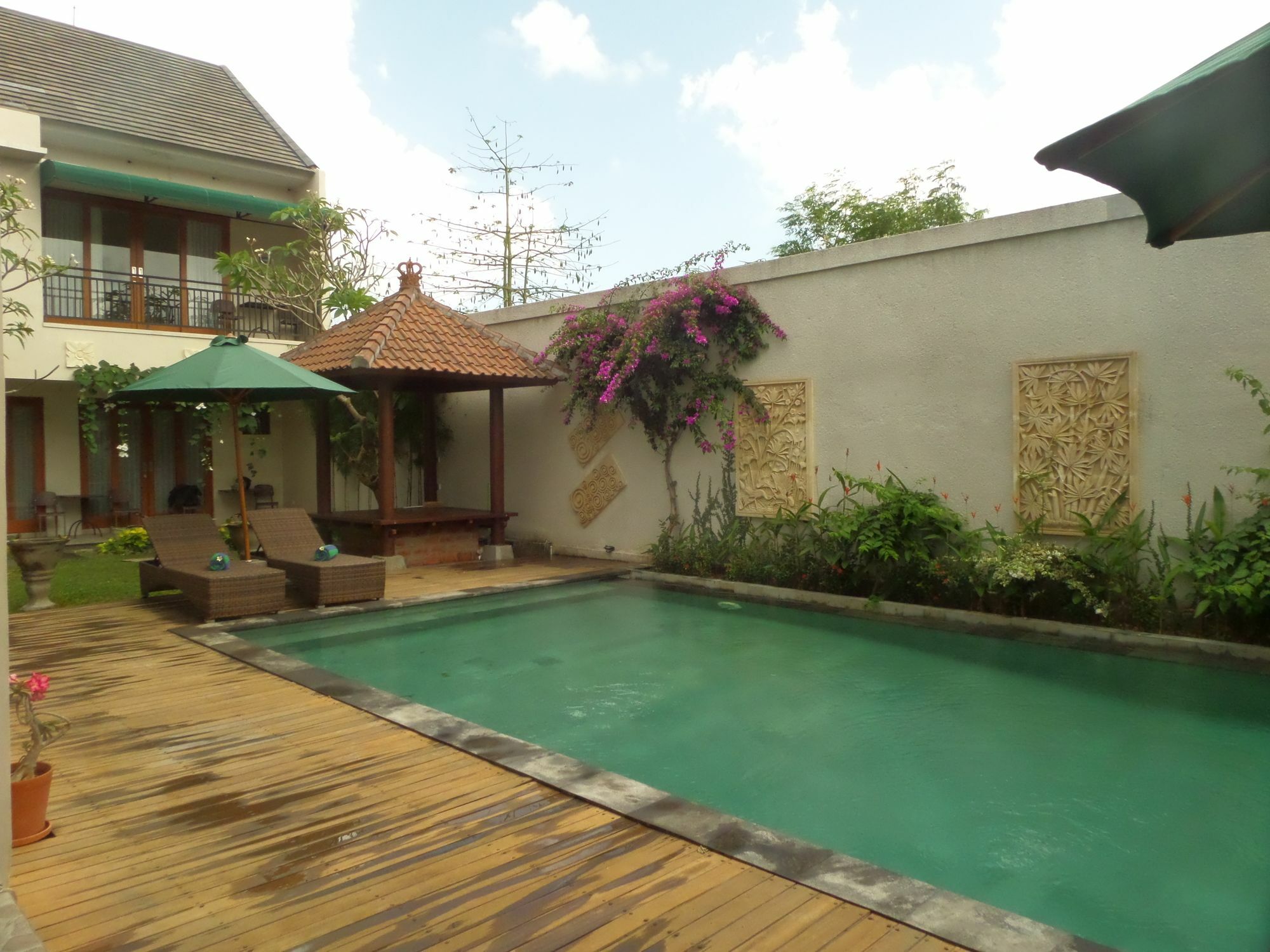 Royal Majesty Villas Kuta Lombok Esterno foto