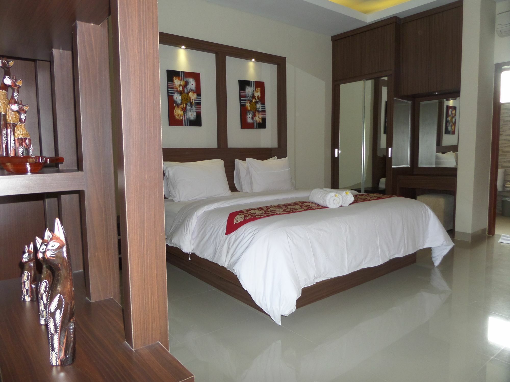 Royal Majesty Villas Kuta Lombok Esterno foto